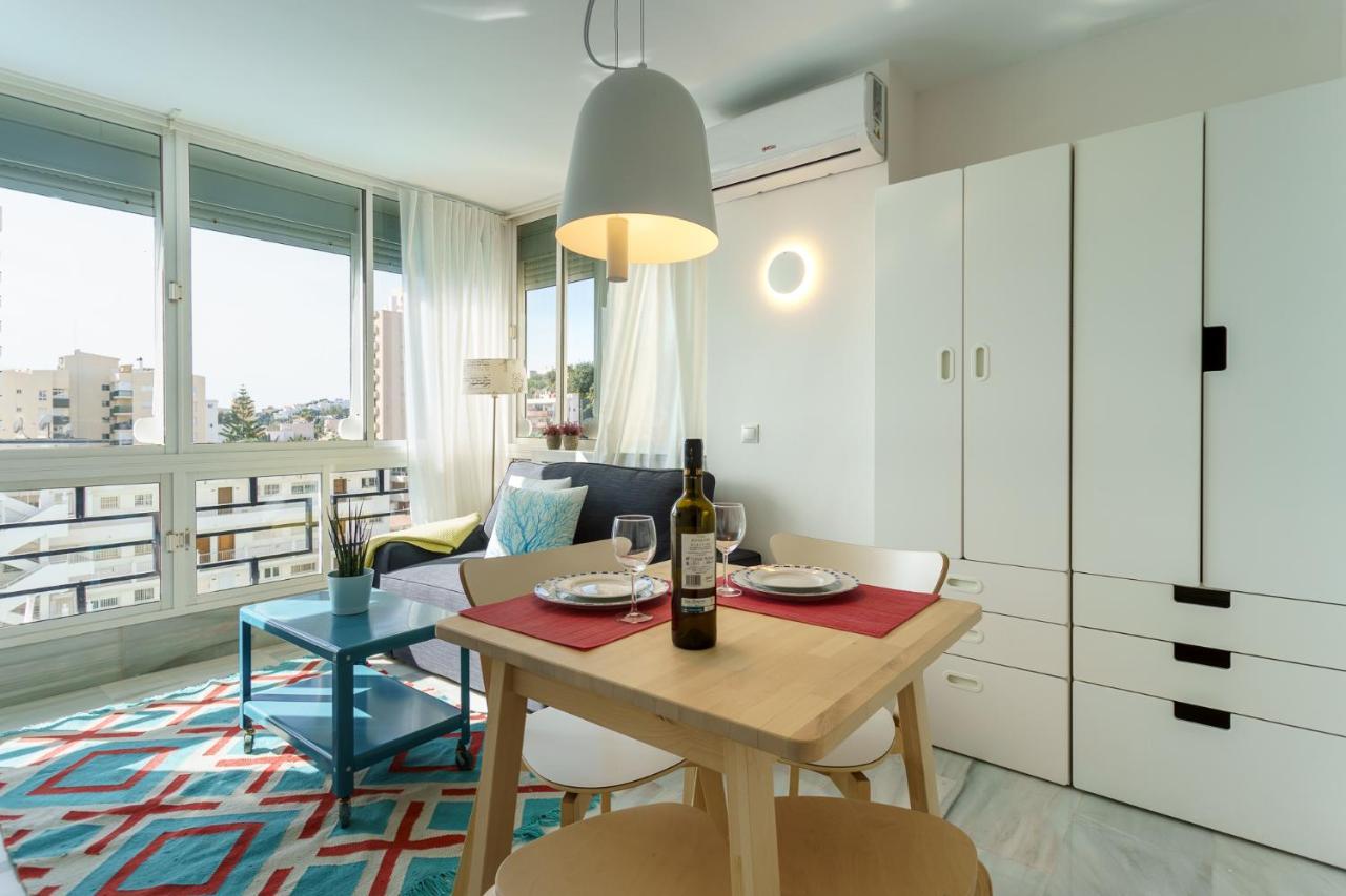 MalagaSuite Carihuela Seaview Torremolinos Exterior foto